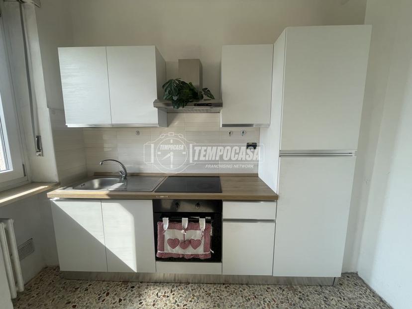 Trilocale in Viale Camillo Olivetti 7, Agliè — foto 3 di 5