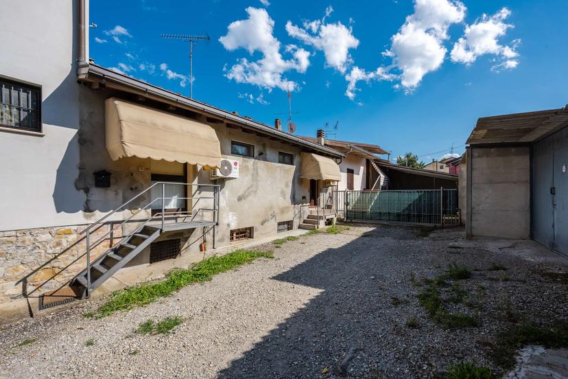 Monolocale in Via Monte Grappa 4, Felino — foto 3 di 3