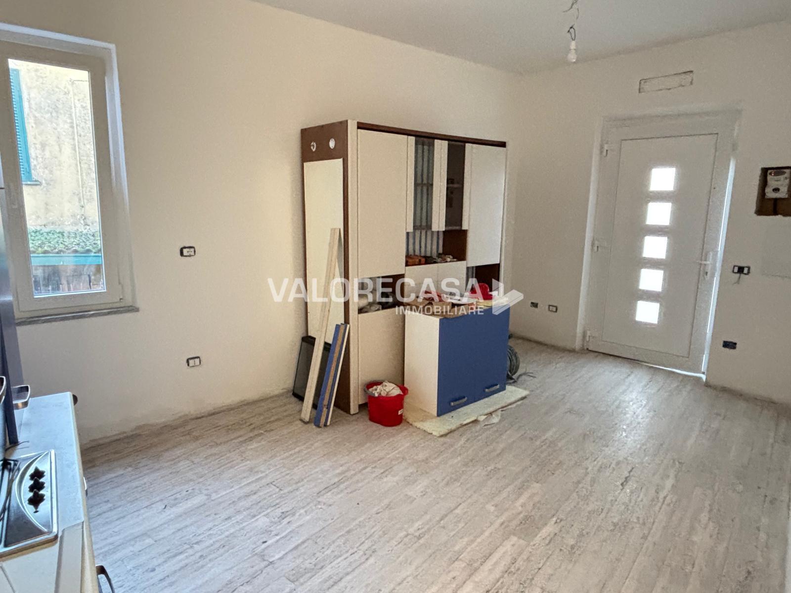 Casa indipendente, Carrara