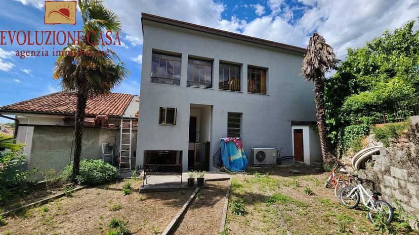 Casa indipendente in Salita San Michele 6, Sagrado — foto 3 di 5