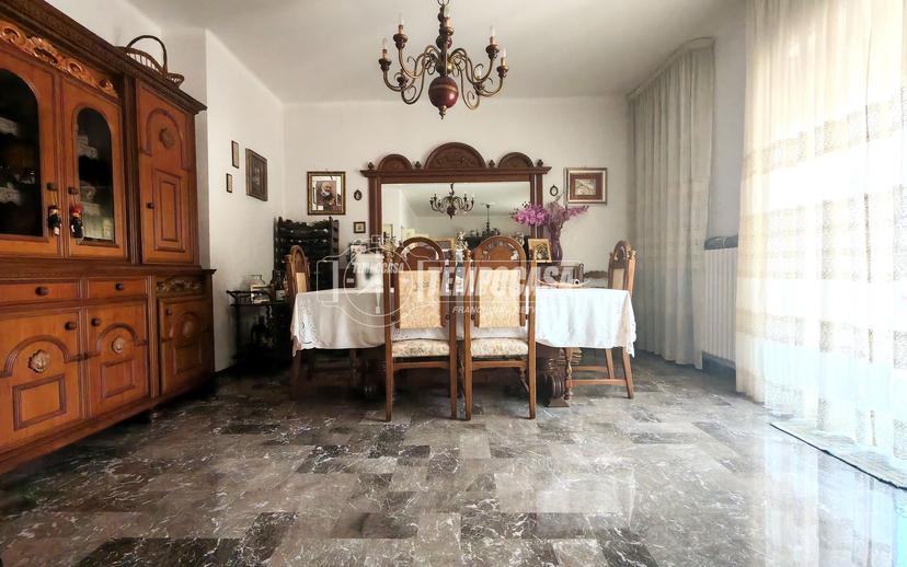 Trilocale in Via Tenente Pino Pugliese, Sammichele di Bari — foto 4 di 5