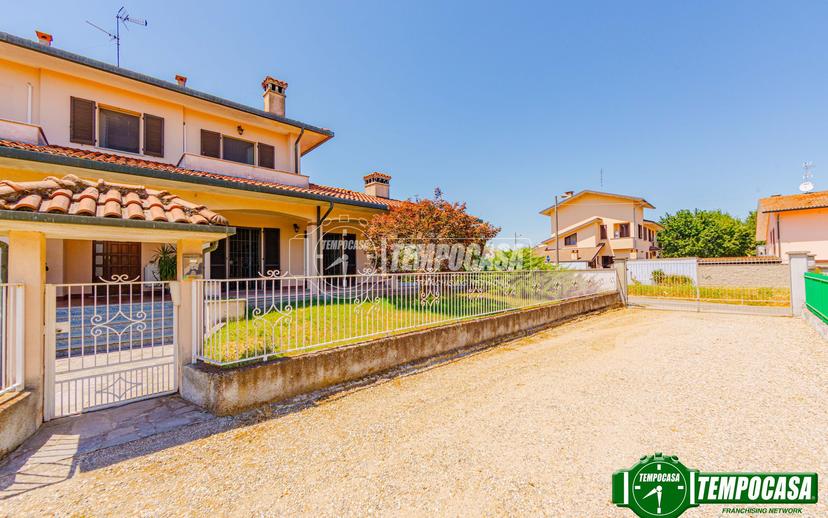 Villa in Via Sommo, Zinasco — foto 4 di 5