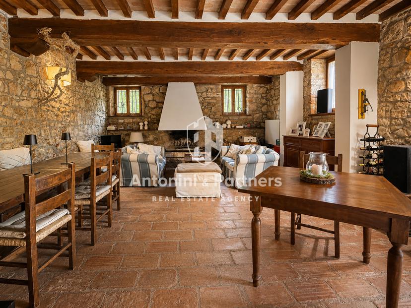 Rustico in Strada Provinciale 373, Monte Castello di Vibio — foto 5 di 5