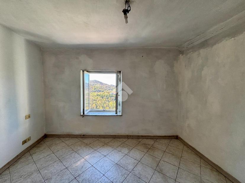 Casa indipendente in Piazza N.S. Assunta 18, Sant'Olcese — foto 4 di 5
