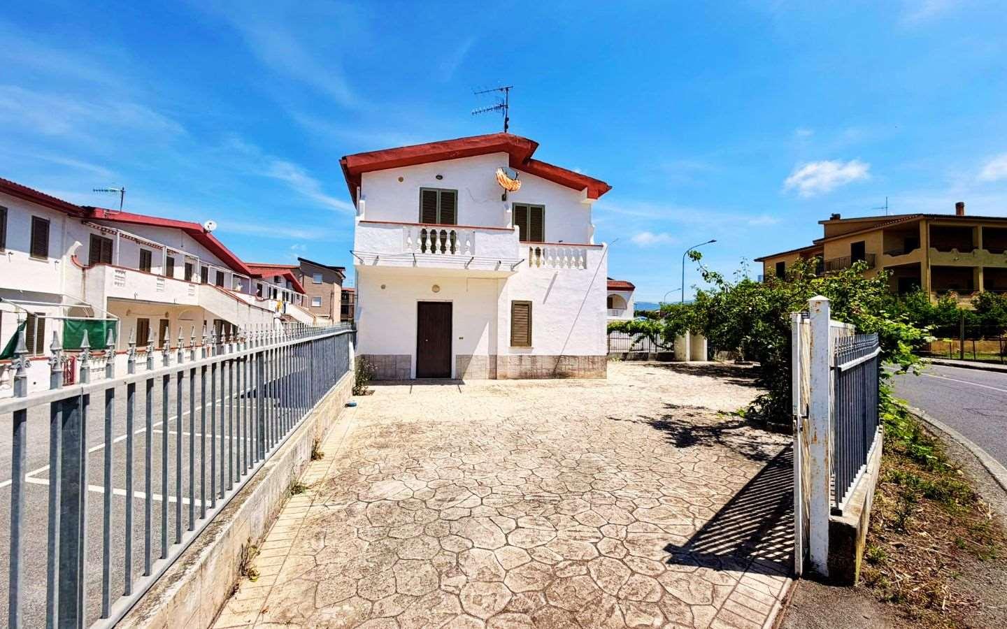 Villa unifamiliare in Via del Mare, Santa Maria del Cedro