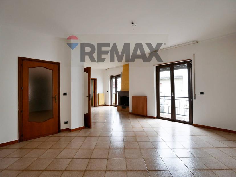 Quadrilocale in Via Ugo La Malfa 2, Cassano delle Murge — foto 2 di 5