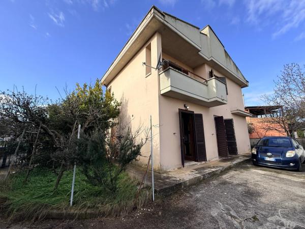 Villa a schiera in Via Mascetto, Cannara — foto 3 di 5