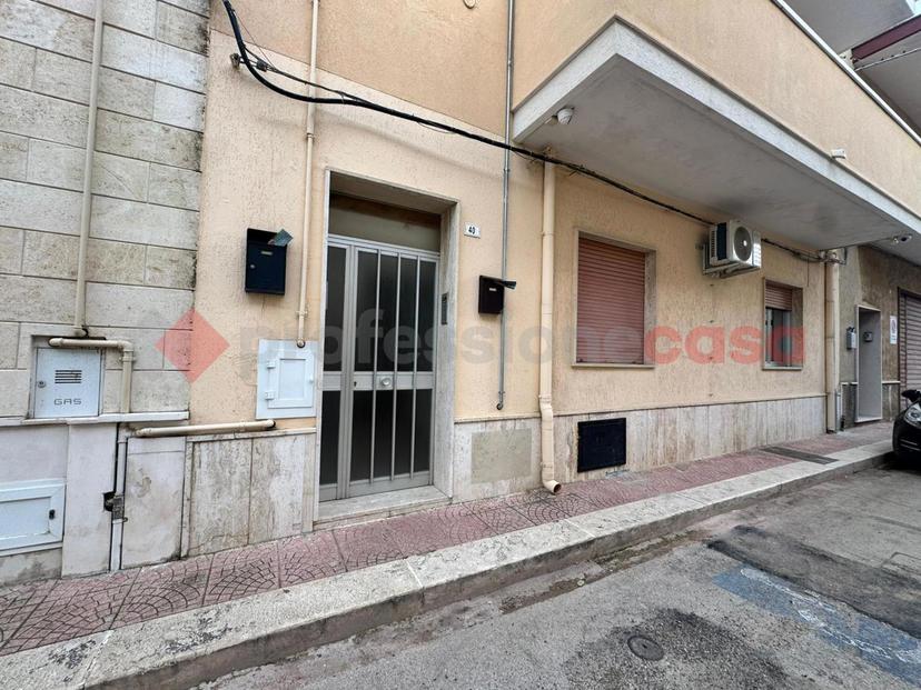 Quadrilocale in Via Capece 40, Leporano — foto 5 di 5