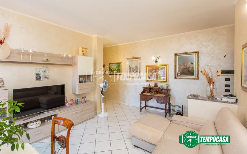 Trilocale in Via Galileo Ferraris 10, Busto Arsizio