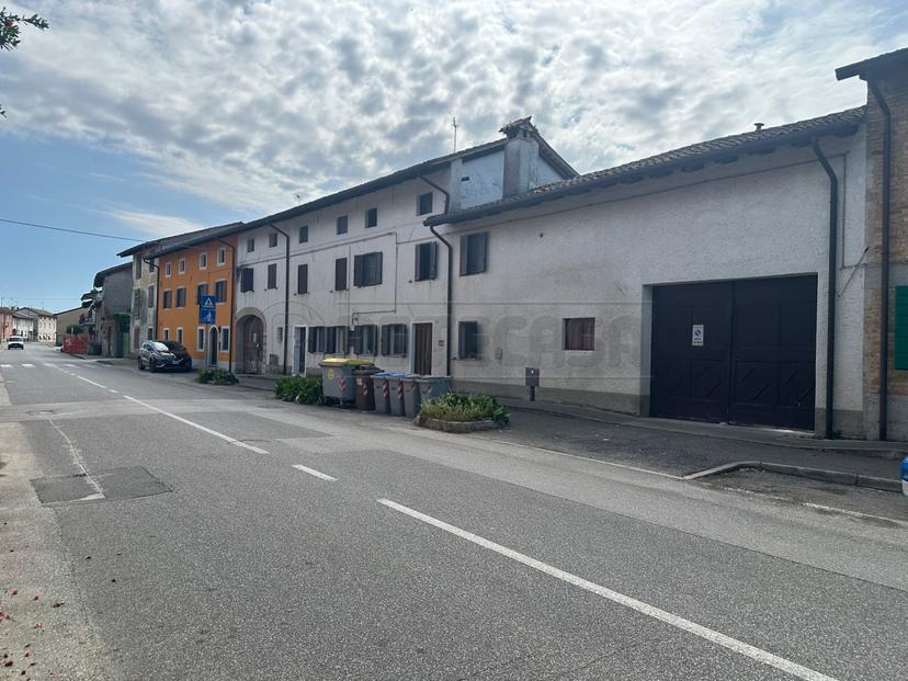 Villa a schiera in Via Roma 92, San Vito al Torre — foto 4 di 5