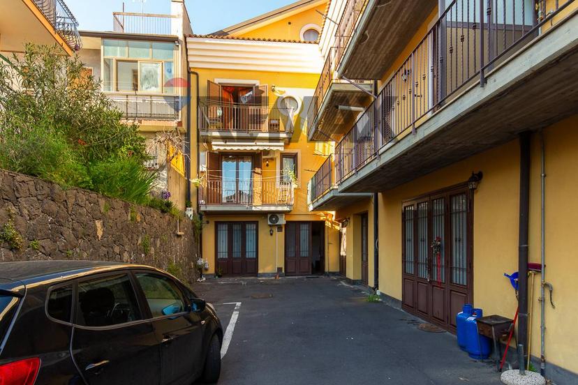 Villa in Via a. Muratori Ludovico 10/d, Trecastagni — foto 4 di 5