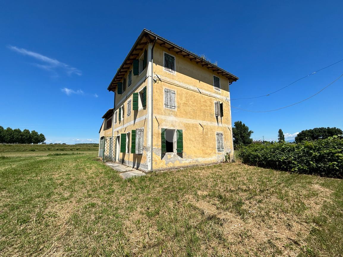 Rustico in Via Roma 100, Loreggia