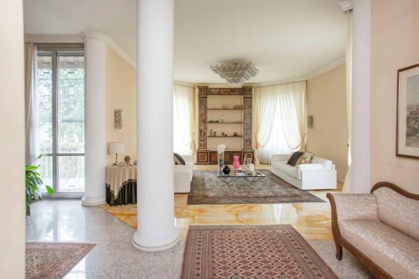 Villa in Via Carlo Cattaneo 43, Gallarate