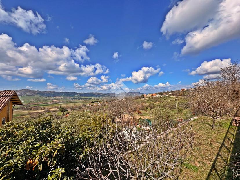 Casa indipendente in Str. Corcia - Petroia 40, Gualdo Tadino — foto 3 di 5