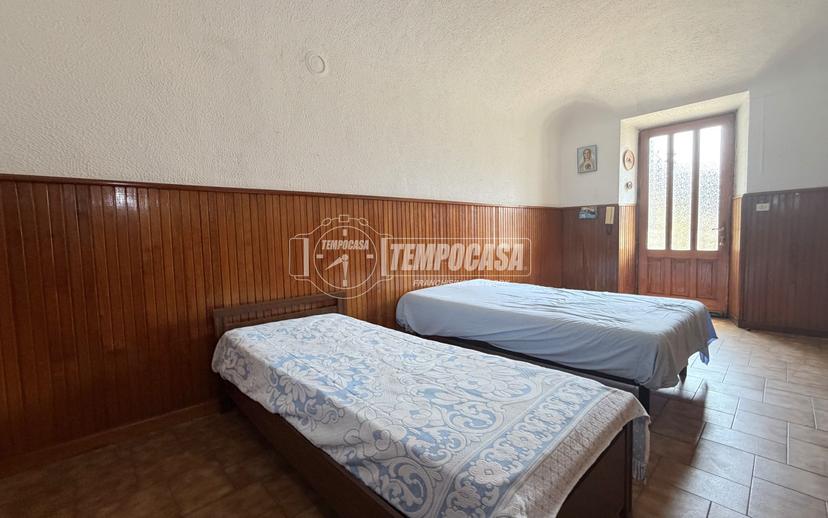 Casa indipendente in Via Barazze, Cossato — foto 2 di 5