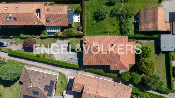 Villa in Via Campaccino 17, Angera