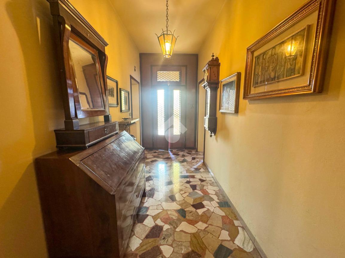 Villa in Via Leopardi 4, Bagnolo Mella