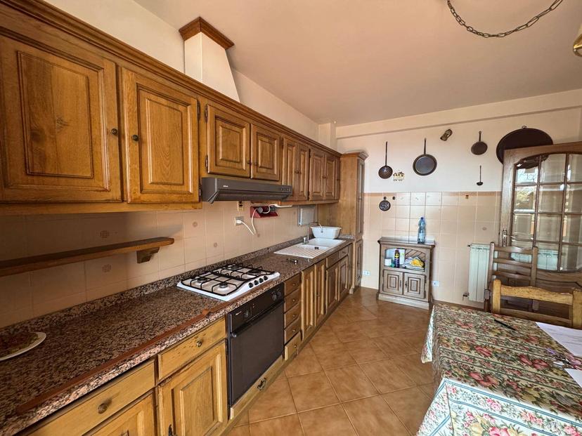Appartamento in Via Privata Vallone dei Pozzi 3, Imperia