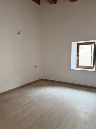 Terratetto unifamiliare in Via Piazza Nardi, Tornimparte