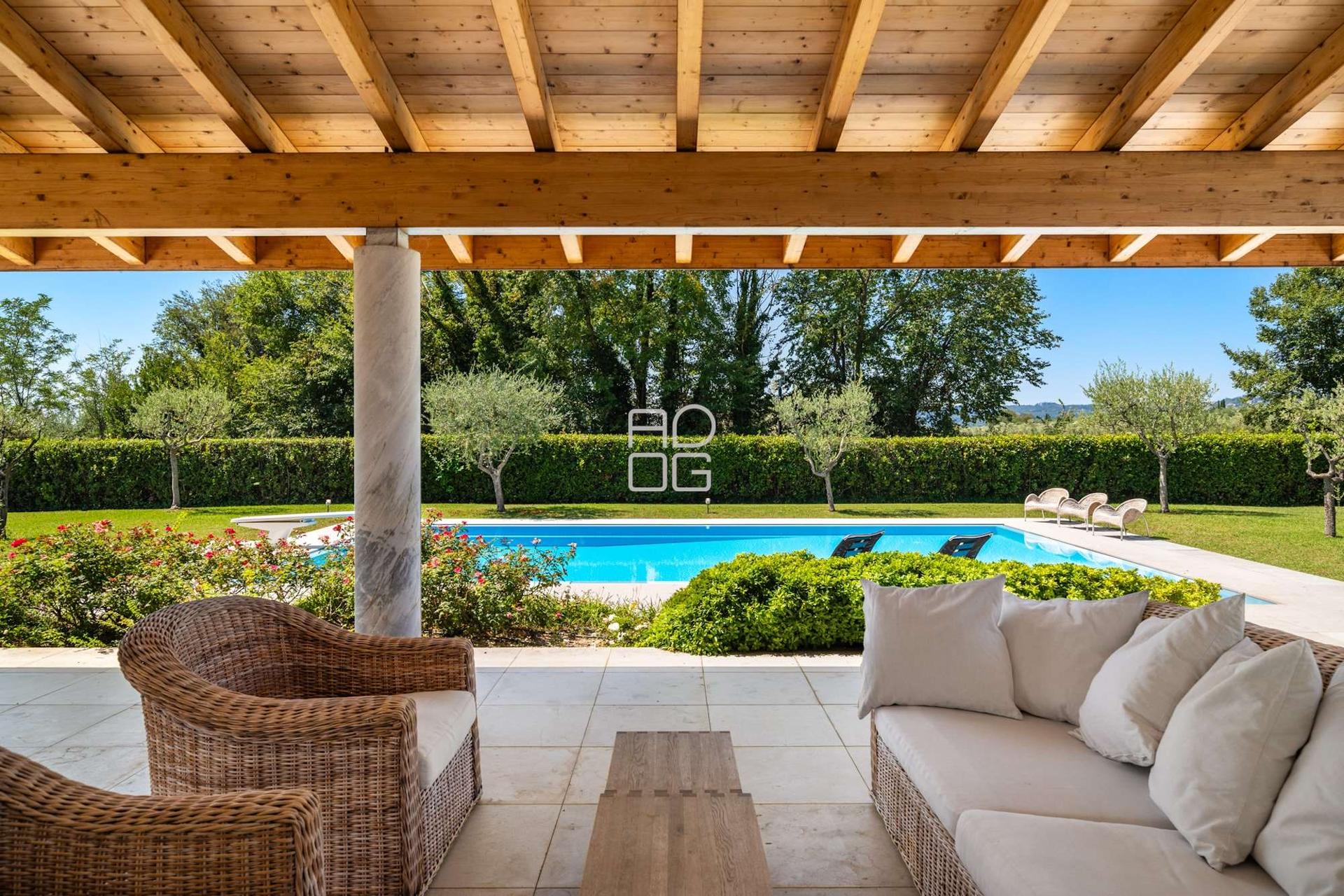 Villa unifamiliare in Via dei Liner, Moniga del Garda