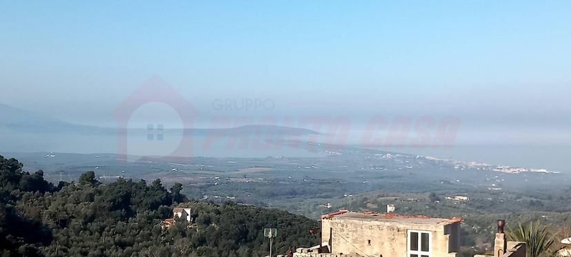 Trilocale in Via Sotto Lemura 84, Ischitella — foto 4 di 5