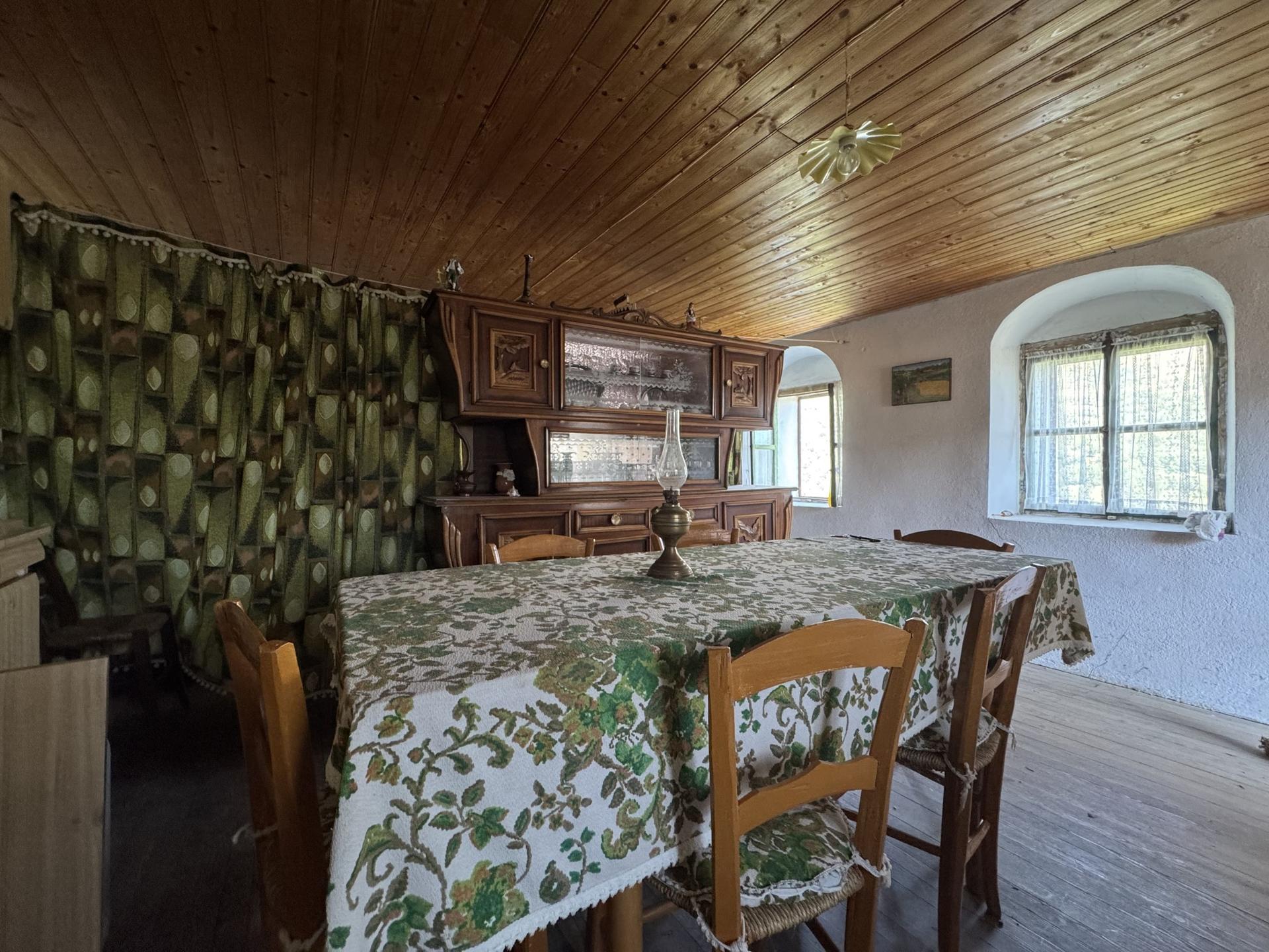 Villa bifamiliare in Frazione Borgo Snc, Crissolo