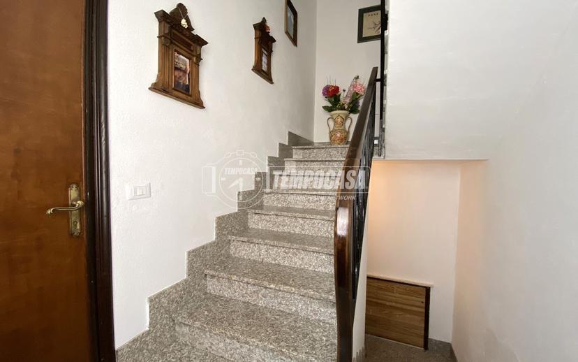 Casa indipendente in Frazione Molina, Valdilana — foto 3 di 5