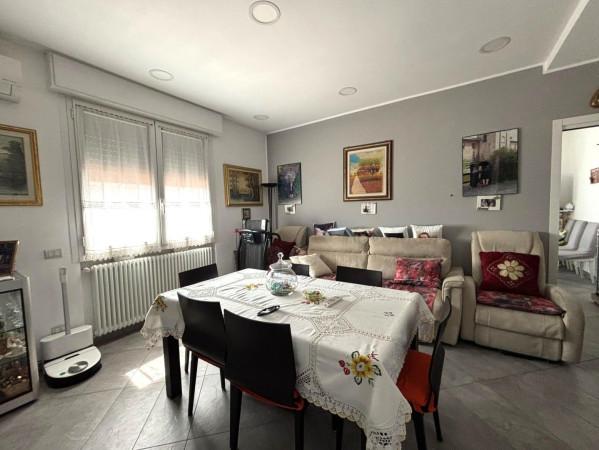 Trilocale in Via Monte Asolone, Casorate Primo — foto 4 di 5