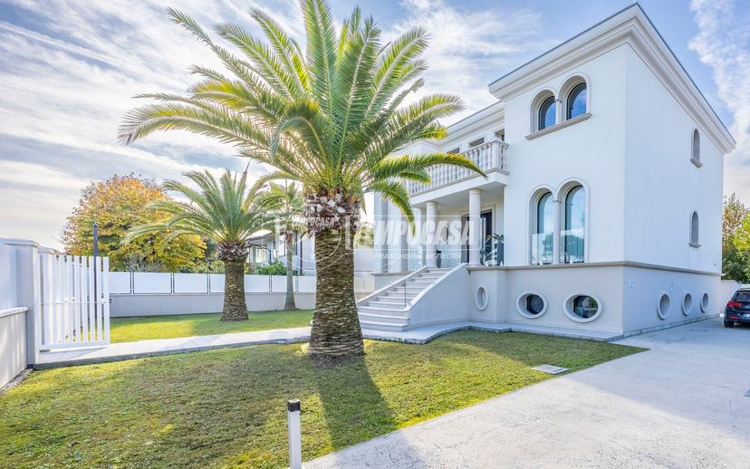 Villa in Via Don Bosco 10, Brugine — foto 2 di 5