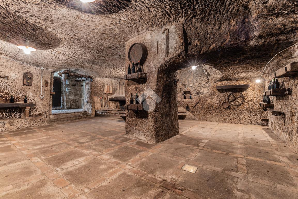 Rustico in Vicolo dello Sciapparino 10, Capranica