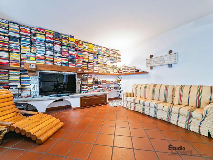Casa indipendente in Via Partigiani, Olginate — foto 4 di 5