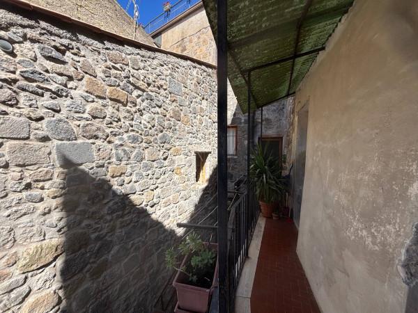 Quadrilocale in Corso Camillo Benso di Cavour, Bolsena