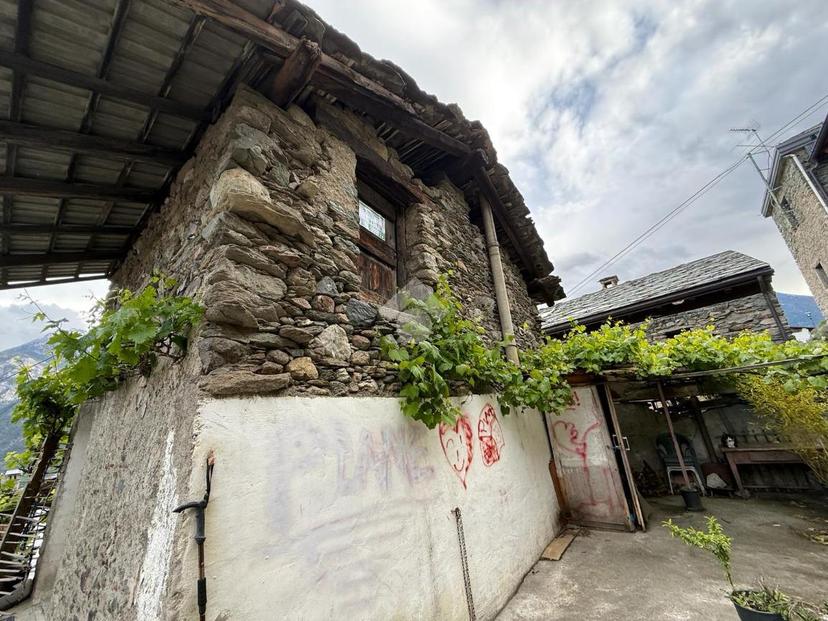 Rustico in Frazione Plane, Nus — foto 4 di 5
