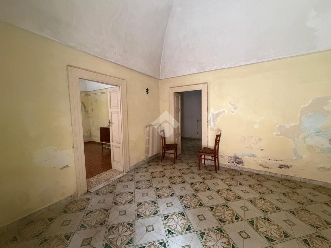 Casa indipendente in Via Otranto 21, Grottaglie