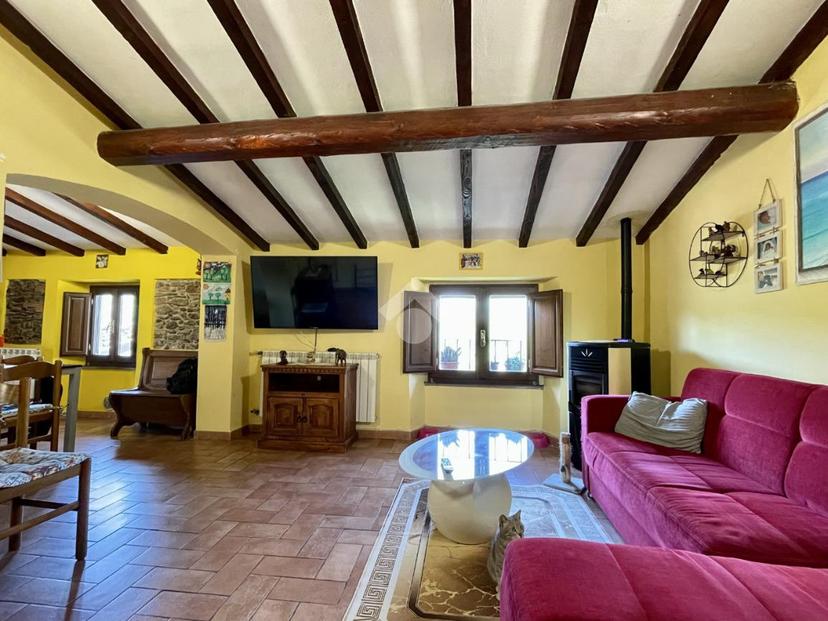 Quadrilocale in Località Olmi Lutiano, Borgo San Lorenzo — foto 2 di 5