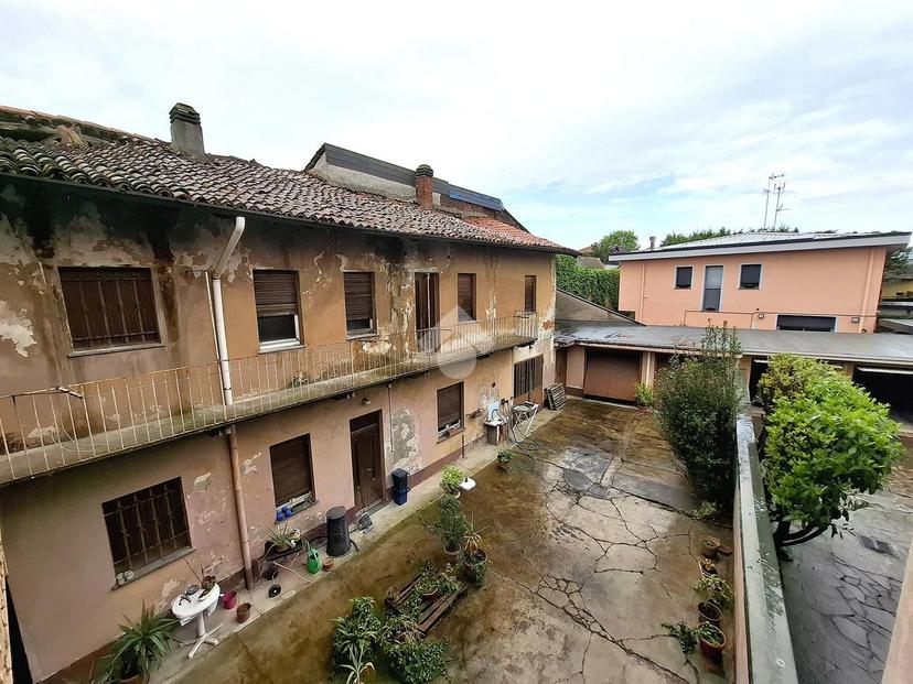 Casa indipendente in Via Dante Alighieri 19, Inveruno — foto 2 di 5