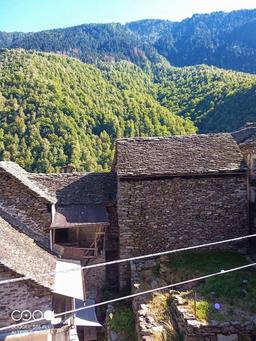 Casa indipendente in Piazza Chiesa, Borgomezzavalle