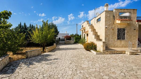Villa bifamiliare in Strada Comunale Concorrano, Castellana Grotte — foto 2 di 5