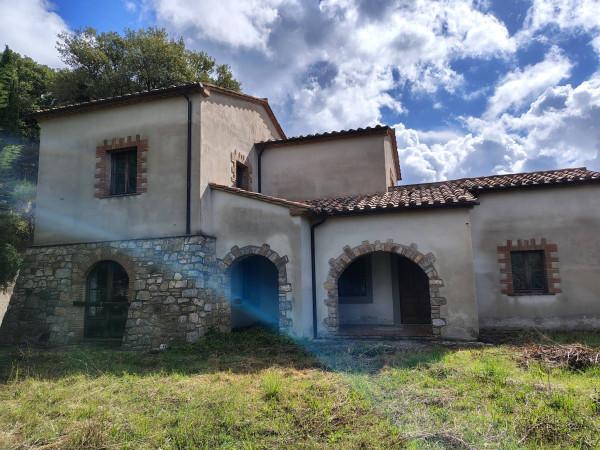 Villa in Località Casa Faini, Sorano