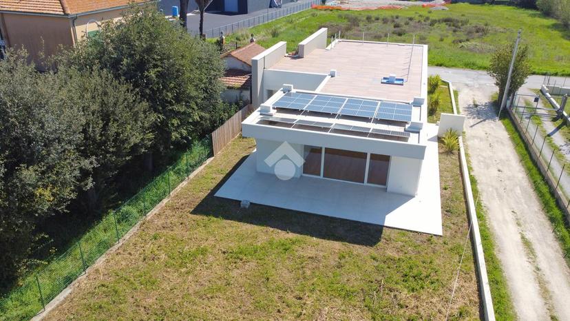 Villa in Via a. Pannella 8, Giulianova — foto 4 di 5