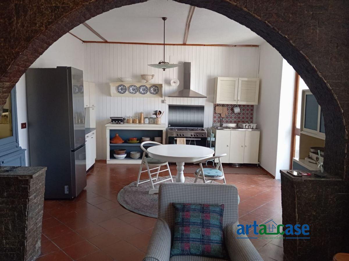 Trilocale in Via Beato Annibale Maria di Francia 7, Villafranca Tirrena