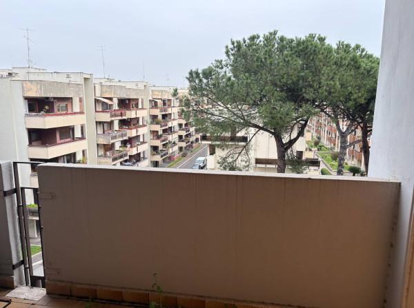 Stanza in appartamento in Via Francesco Patrizio da Cherso 38, Roma