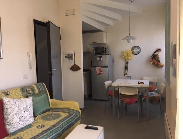 Bilocale, Sarzana