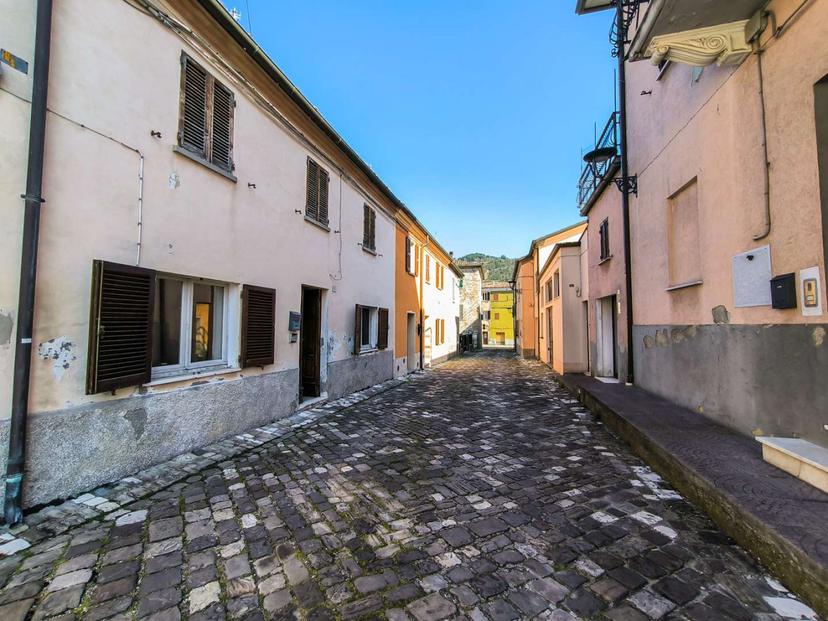 Casa indipendente in Via Roma, Sassocorvaro Auditore — foto 5 di 5