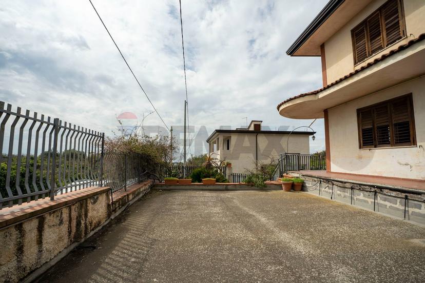 Villa in C.da Porrazzo 30, Paternò — foto 3 di 5