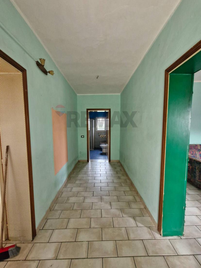 Casa indipendente in Via Cavetto di Mezzo 660, Castelnovo Bariano — foto 2 di 5