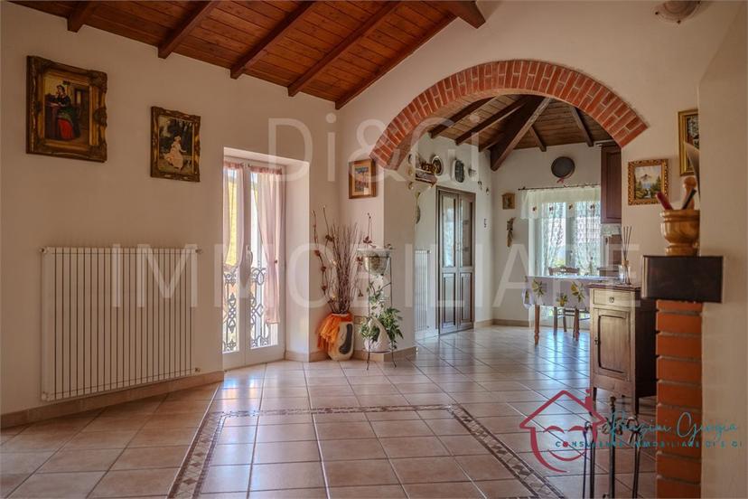 Casa indipendente in Borgata Montà 12, Aquila d'Arroscia