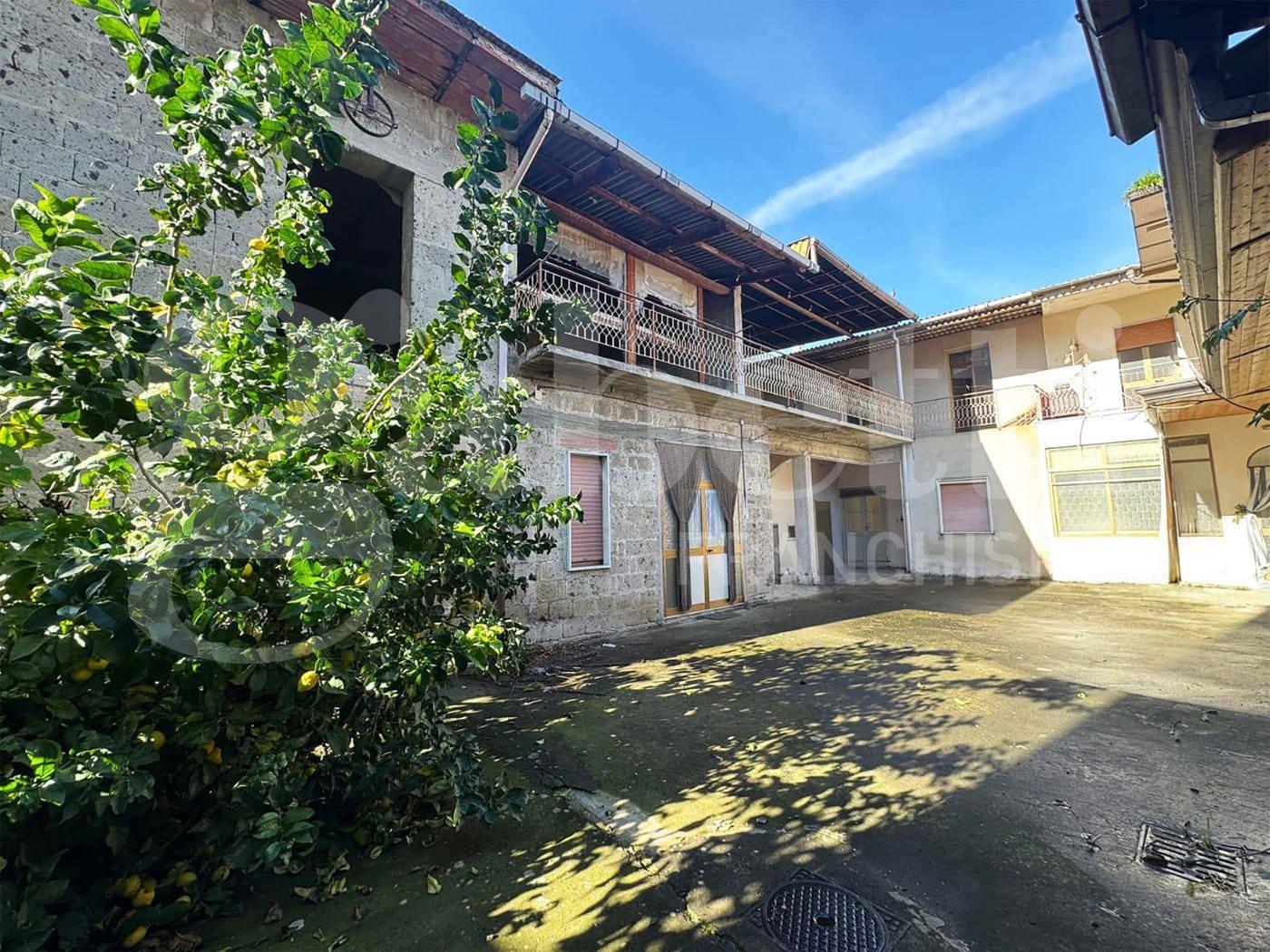 Terratetto plurifamiliare in Via Mercadante, Santa Maria Capua Vetere