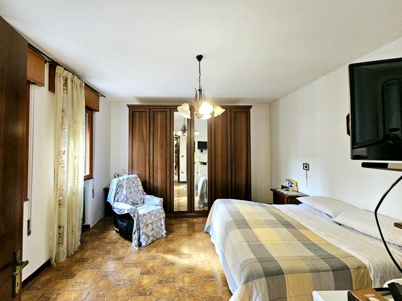 Villa a schiera in Via Valgrande, Sant'Urbano — foto 2 di 5