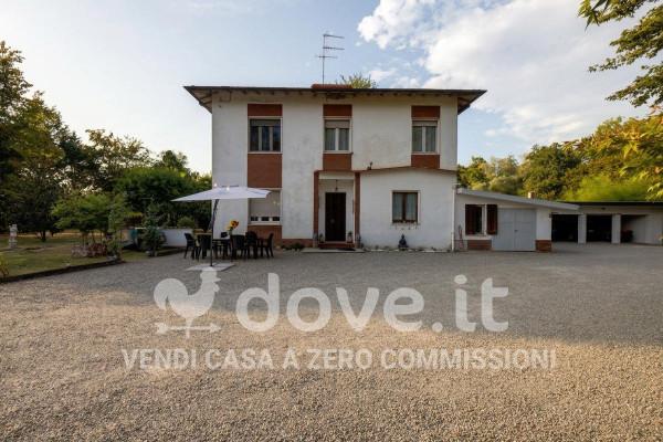 Villa in Via Don Brioschi 25, Cazzago Brabbia — foto 2 di 5